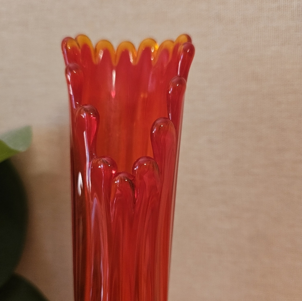Vintage Fenton Amberina Red Carnival Swung Art Glass Vase Ruffle Bud Thumbprint - Picture 2 of 11